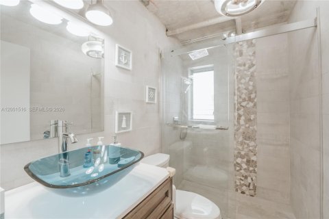 Appartement à louer à Miami Beach, Floride: 2 chambres, 71.53 m2 № 2065662 - photo 18
