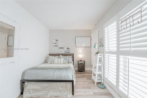 Appartement à louer à Miami Beach, Floride: 2 chambres, 71.53 m2 № 2065662 - photo 14