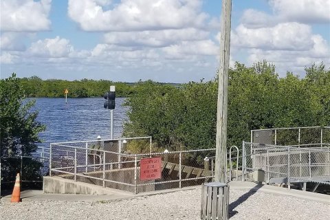 Terreno en venta en Port Charlotte, Florida № 1644378 - foto 30