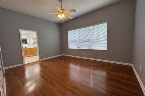 Casa en alquiler en Tampa, Florida, 3 dormitorios, 189.99 m2 № 1894001 - foto 20