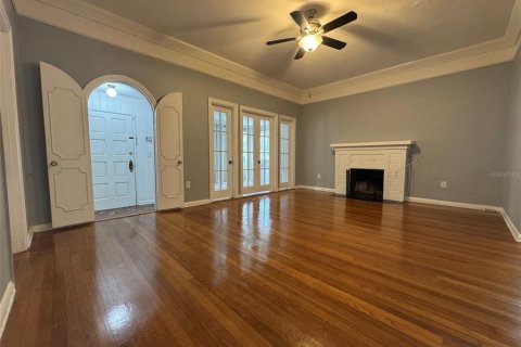 Casa en alquiler en Tampa, Florida, 3 dormitorios, 189.99 m2 № 1894001 - foto 3