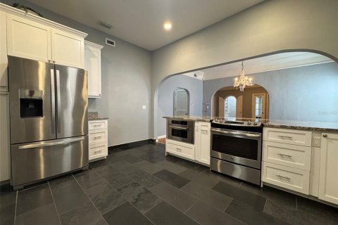 Casa en alquiler en Tampa, Florida, 3 dormitorios, 189.99 m2 № 1894001 - foto 14