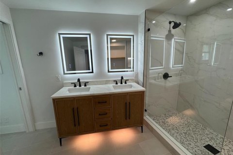 Casa en alquiler en Tampa, Florida, 3 dormitorios, 189.99 m2 № 1894001 - foto 29