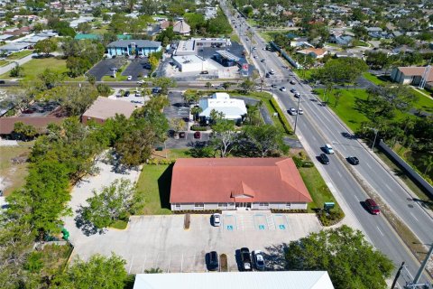 Propiedad comercial en alquiler en Sarasota, Florida № 1716785 - foto 6