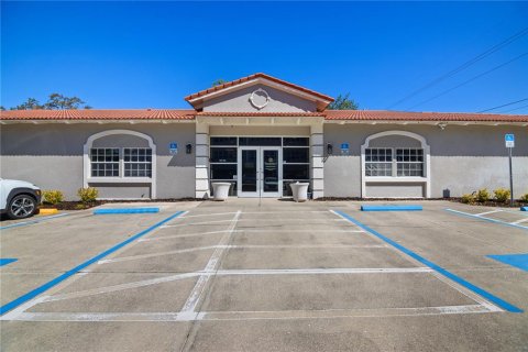 Propiedad comercial en alquiler en Sarasota, Florida № 1716785 - foto 1