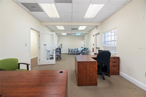 Propiedad comercial en alquiler en Sarasota, Florida № 1716785 - foto 24