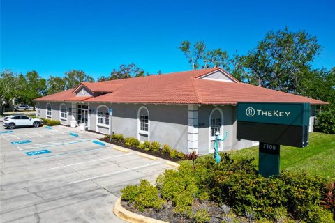 Propiedad comercial en alquiler en Sarasota, Florida № 1716785 - foto 3