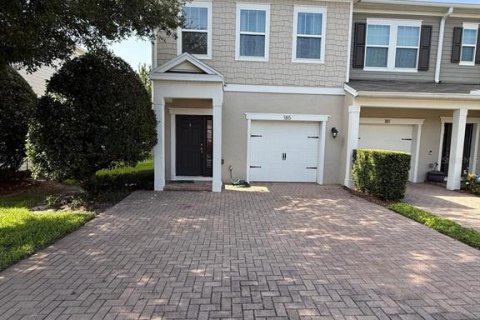 Adosado en Oviedo, Florida 3 dormitorios, 136.75 m2 № 2299439