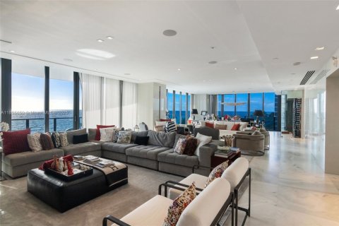 Copropriété à vendre à Sunny Isles Beach, Floride: 4 chambres, 463.77 m2 № 1877996 - photo 13