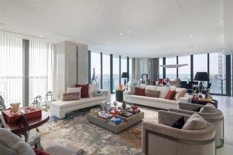 Copropriété à vendre à Sunny Isles Beach, Floride: 4 chambres, 463.77 m2 № 1877996 - photo 7