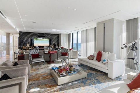 Copropriété à vendre à Sunny Isles Beach, Floride: 4 chambres, 463.77 m2 № 1877996 - photo 14