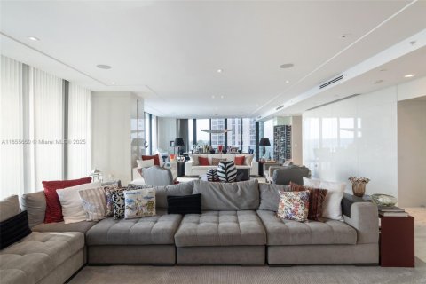 Copropriété à vendre à Sunny Isles Beach, Floride: 4 chambres, 463.77 m2 № 1877996 - photo 6
