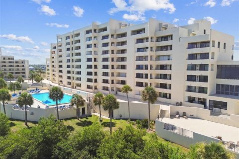 Condo in Hudson, Florida, 1 bedroom  № 2149978 - photo 21