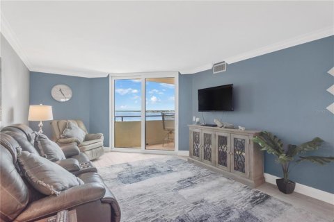 Condo in Hudson, Florida, 1 bedroom  № 2149978 - photo 10