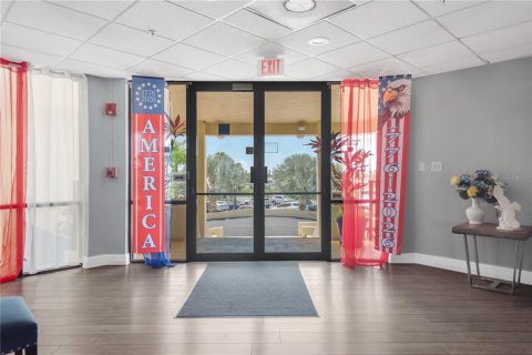 Condo in Hudson, Florida, 1 bedroom  № 2149978 - photo 28