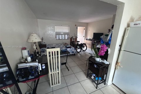 Купить коммерческую недвижимость в Мирамар, Флорида № 2035859 - фото 18