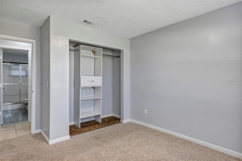 Villa ou maison à vendre à Saint Lucie, Floride: 4 chambres, 172.8 m2 № 2200940 - photo 25