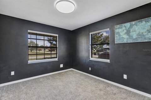 Villa ou maison à vendre à Saint Lucie, Floride: 4 chambres, 172.8 m2 № 2200940 - photo 30