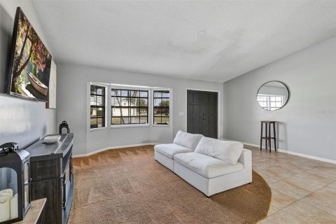 Villa ou maison à vendre à Saint Lucie, Floride: 4 chambres, 172.8 m2 № 2200940 - photo 6