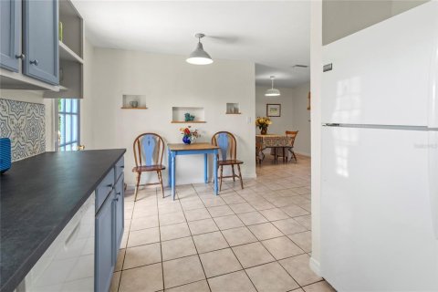 Купить виллу или дом в Сарасота, Флорида 6 комнат, 81.38м2, № 1642860 - фото 16