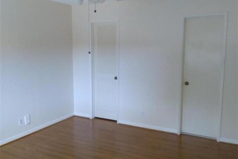 Condo in Pompano Beach, Florida, 2 bedrooms  № 2083300 - photo 15