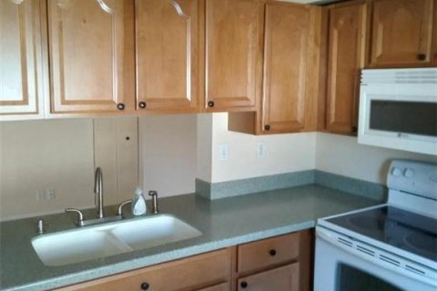 Condo in Pompano Beach, Florida, 2 bedrooms  № 2083300
