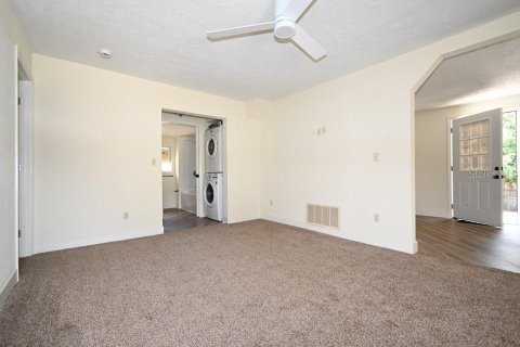 House in Dade City, Florida 3 bedrooms, 94.76 sq.m. № 1765135 - photo 11