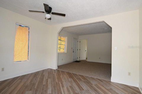 House in Dade City, Florida 3 bedrooms, 94.76 sq.m. № 1765135 - photo 14