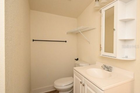 House in Dade City, Florida 3 bedrooms, 94.76 sq.m. № 1765135 - photo 24
