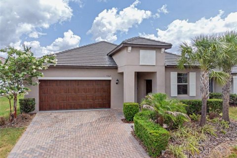 Casa en San Antonio, Florida 3 dormitorios, 198.9 m2 № 2102661