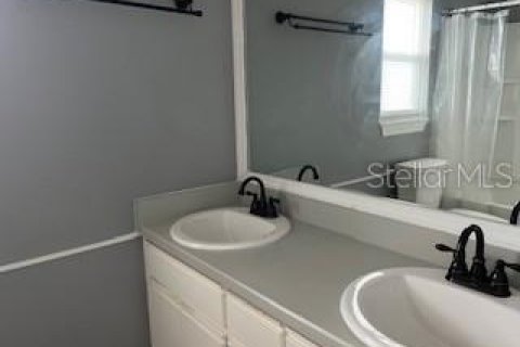 House in Palm Coast, Florida 3 bedrooms, 111.2 sq.m. № 1677633 - photo 6