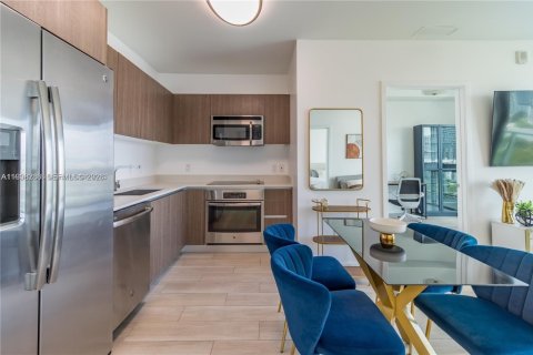 Copropriété à louer à Miami, Floride: 2 chambres, 73.95 m2 № 1995977 - photo 4