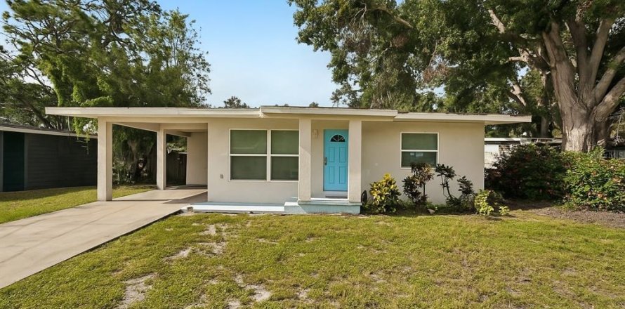 House in Sarasota, Florida 2 bedrooms, 94.76 sq.m. № 1827247