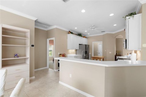 Casa en venta en Kissimmee, Florida, 2 dormitorios, 189.33 m2 № 1901570 - foto 11