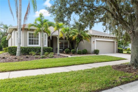 Casa en venta en Kissimmee, Florida, 2 dormitorios, 189.33 m2 № 1901570 - foto 2