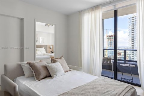 Condominio en alquiler en Miami, Florida, 1 dormitorio, 68.75 m2 № 2012886 - foto 26