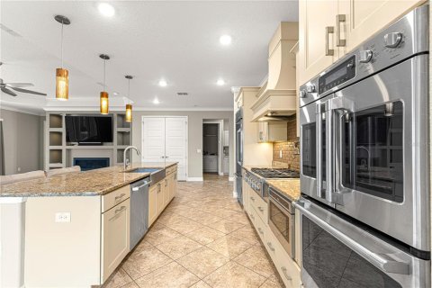 House in Ocala, Florida 3 bedrooms, 261.43 sq.m. № 1721660 - photo 4