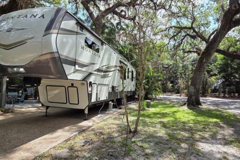 Terreno en venta en Lake Wales, Florida № 1675240 - foto 1