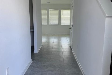 Villa ou maison à vendre à Kissimmee, Floride: 4 chambres, 216.83 m2 № 2284381 - photo 2