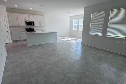 Villa ou maison à vendre à Kissimmee, Floride: 4 chambres, 216.83 m2 № 2284381 - photo 11