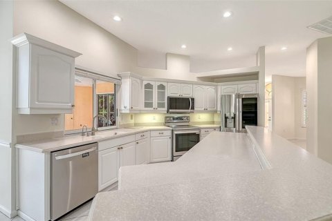 Casa en venta en Sarasota, Florida, 4 dormitorios, 245.26 m2 № 2430924 - foto 11