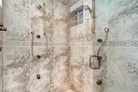 Casa en venta en Sarasota, Florida, 4 dormitorios, 245.26 m2 № 2430924 - foto 22