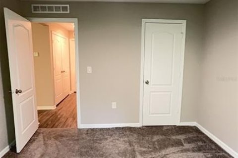Casa en alquiler en Palm Coast, Florida, 3 dormitorios, 117.99 m2 № 1912763 - foto 11