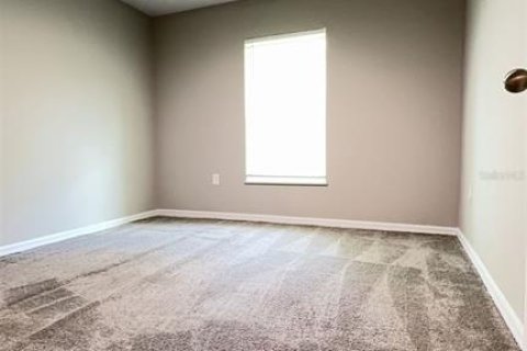 Casa en alquiler en Palm Coast, Florida, 3 dormitorios, 117.99 m2 № 1912763 - foto 10