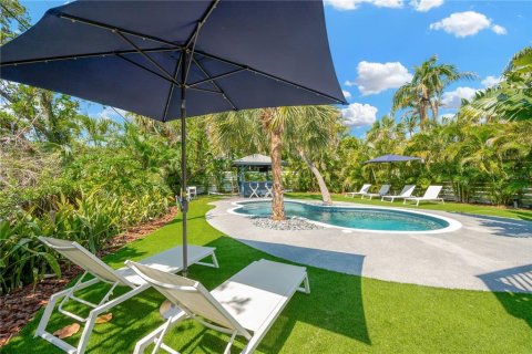 Casa en venta en Longboat Key, Florida, 3 dormitorios, 174.66 m2 № 1743063 - foto 30