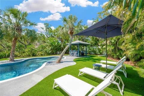 Casa en venta en Longboat Key, Florida, 3 dormitorios, 174.66 m2 № 1743063 - foto 4