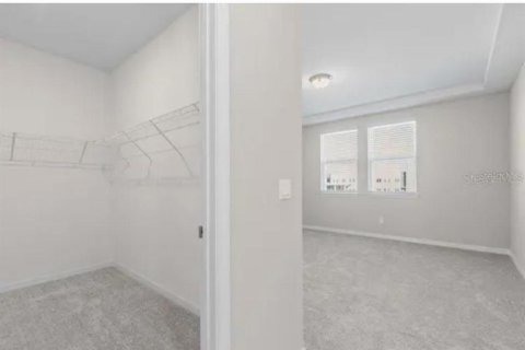 Villa ou maison à louer à Winter Garden, Floride: 4 chambres, 185.43 m2 № 2108015 - photo 8