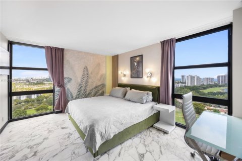 Copropriété à vendre à Aventura, Floride: 2 chambres, 121.98 m2 № 1976275 - photo 10