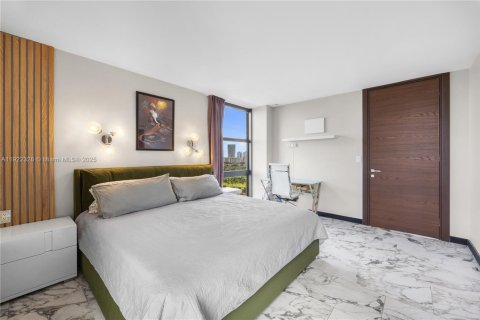 Copropriété à vendre à Aventura, Floride: 2 chambres, 121.98 m2 № 1976275 - photo 12