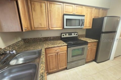 Condo in Altamonte Springs, Florida, 2 bedrooms  № 1734287 - photo 22
